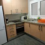Piso Jover En Primera Linea Del Mar !!