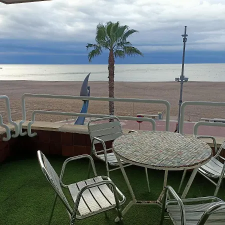 Piso Jover En Primera Linea Del Mar !! Apartment Lloret de Mar