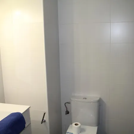 Piso Jover En Primera Linea Del Mar !! *