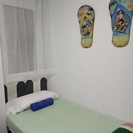 Piso Jover En Primera Linea Del Mar !!
