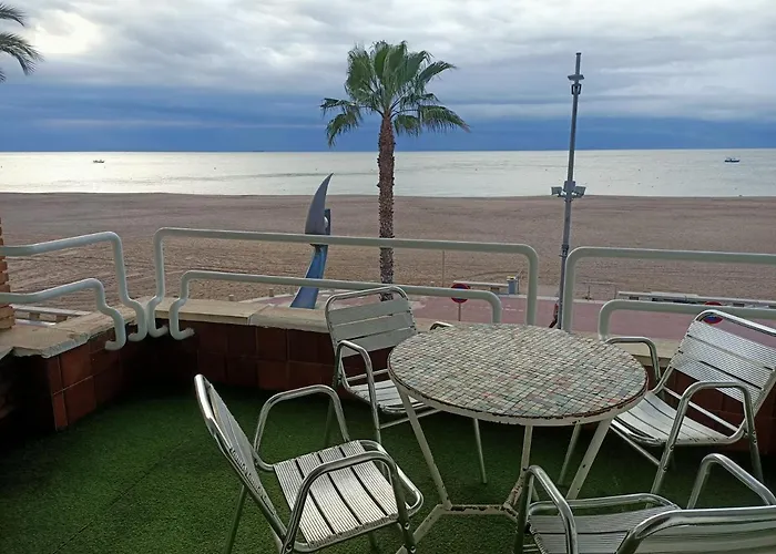 Piso Jover En Primera Linea Del Mar !! Apartman Lloret de Mar